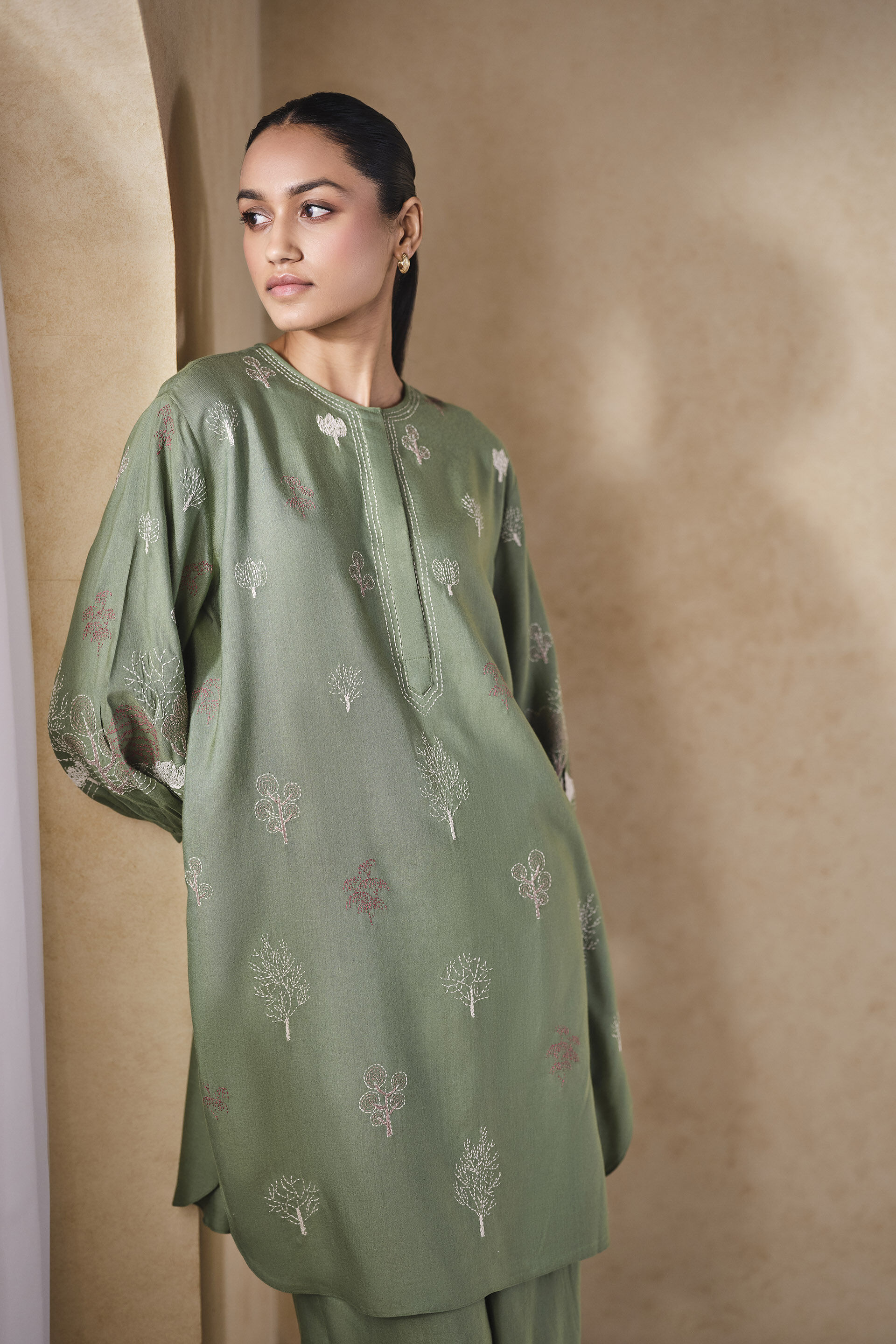 Dream Hand-embroidered Kantha Co-ord - Sage, Sage, image 5